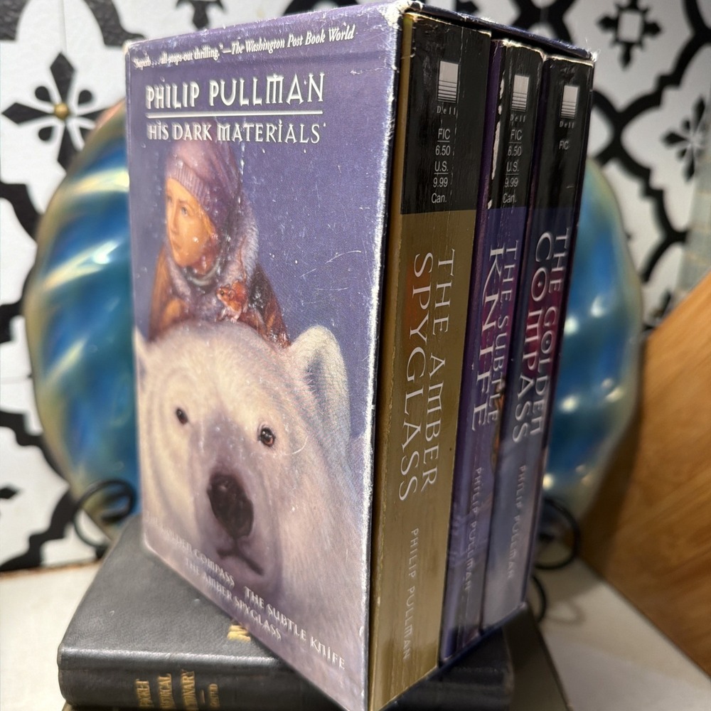 His Dark Materials Boxed Set Philip Pullman - The Golden Compass